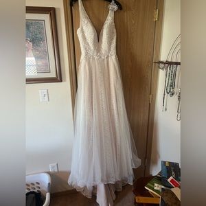 Wedding dress - ivory